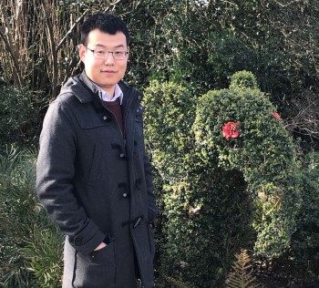 Su in Kew (gardens) during his PhD at Queen Mary University of London