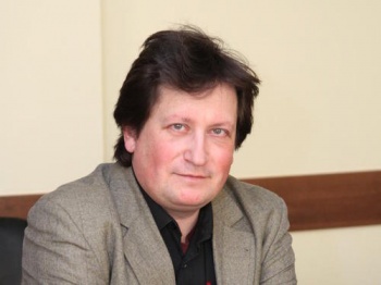 Professor Gleb Sukhorukov